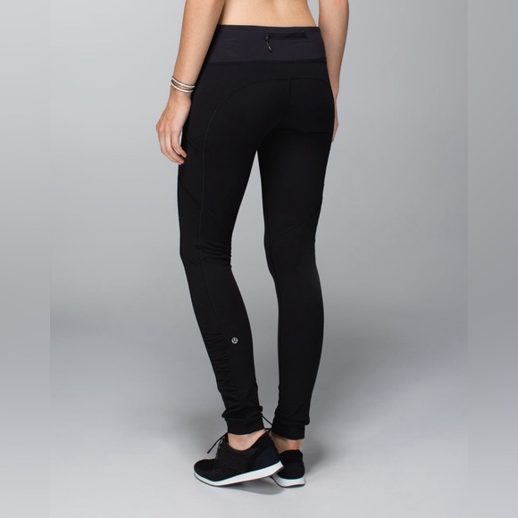 Lululemon Black Speed Tight *Cozy Size 8 - Picture 2 of 12